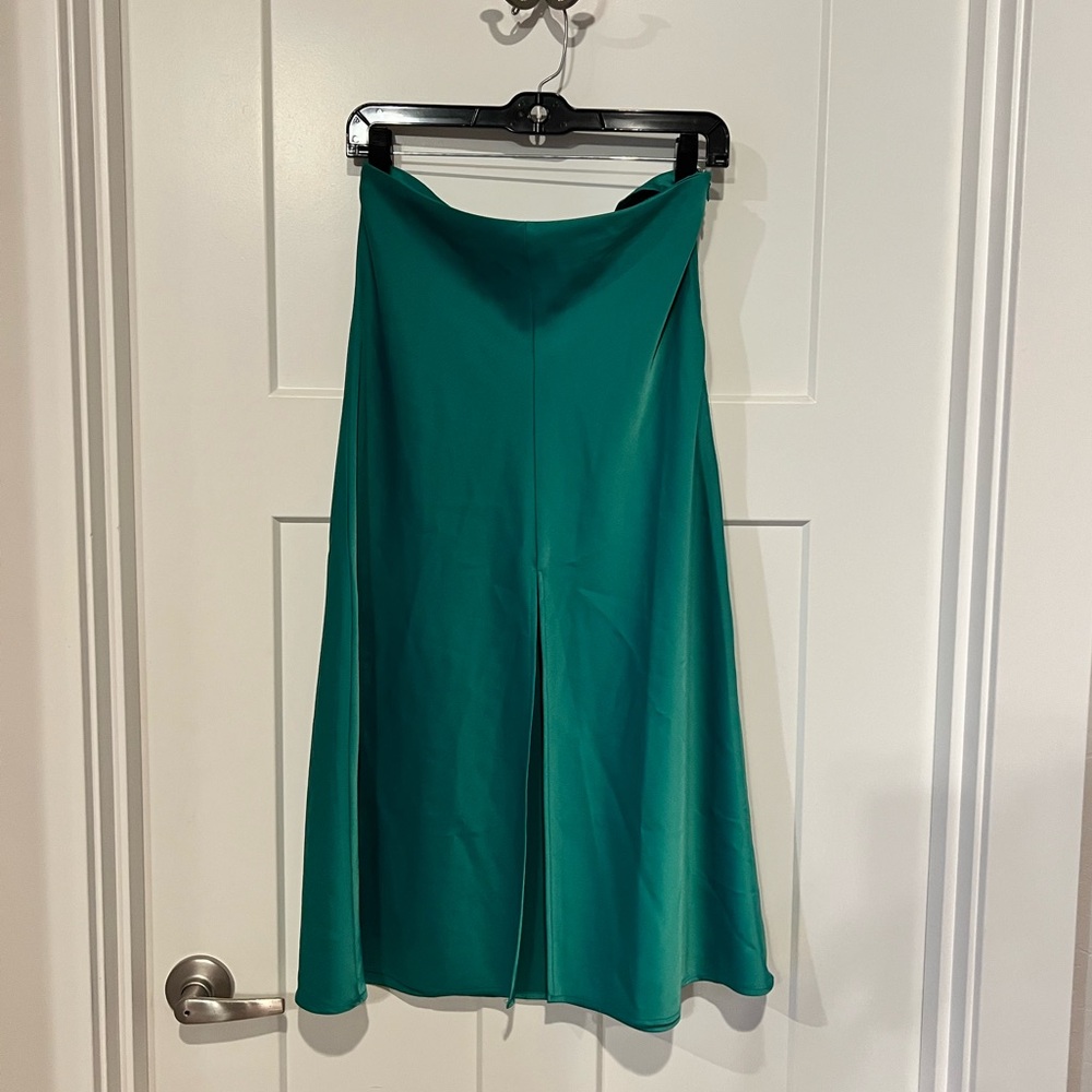 Praiseworthy Perspective Green Satin Midi Skirt from Lulus - worn only once - Picture 4 of 6